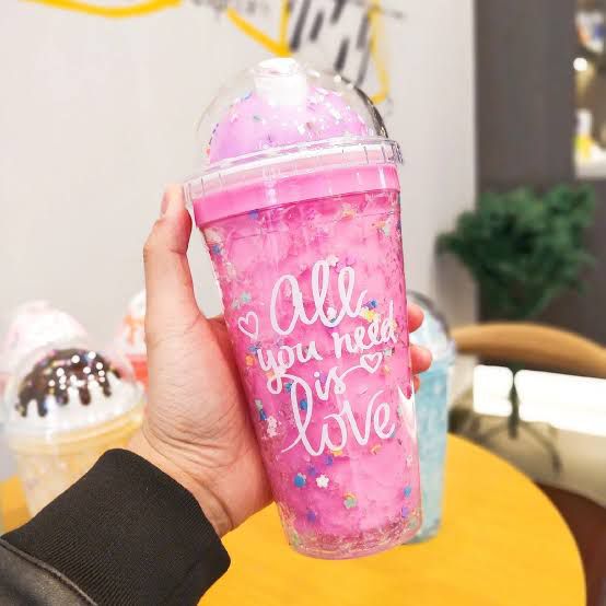 Whimsical Glitter Tumbler with Sweet Dome Lid – “All You Need is Love” Edition